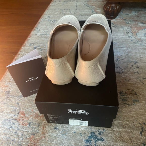 Coach Chalk color shoes size 5 - Picture 3 of 6